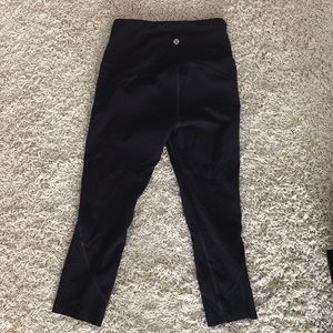 COPY - Lululemon running capris